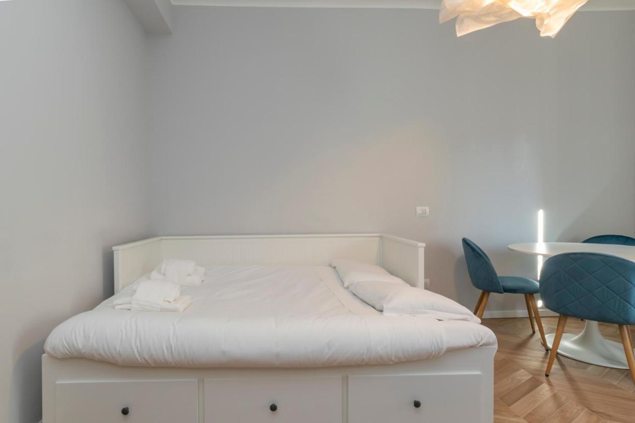 Luxury Apartment In Downtown - Curtatone 4 Milan Exterior photo