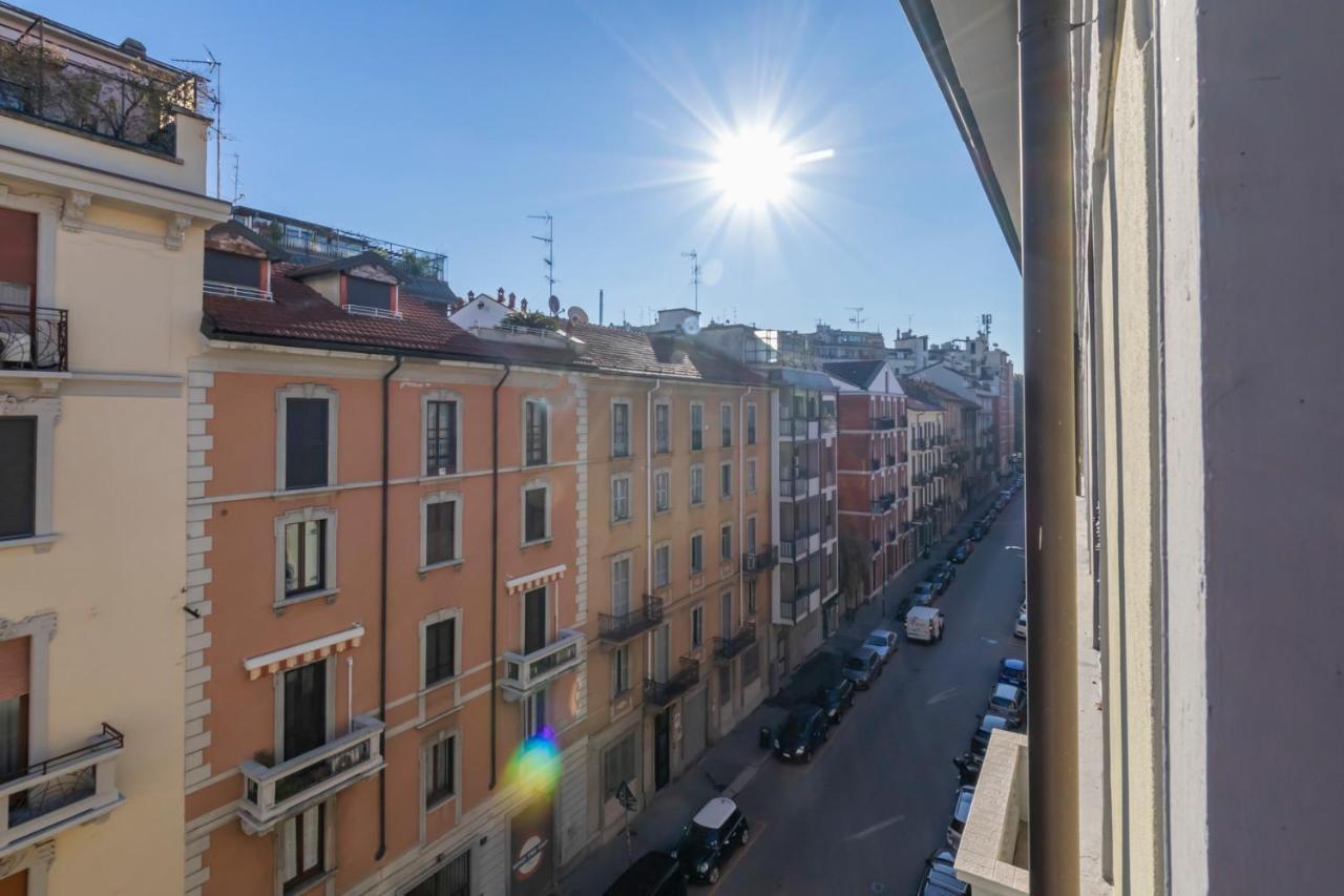 Luxury Apartment In Downtown - Curtatone 4 Milan Exterior photo